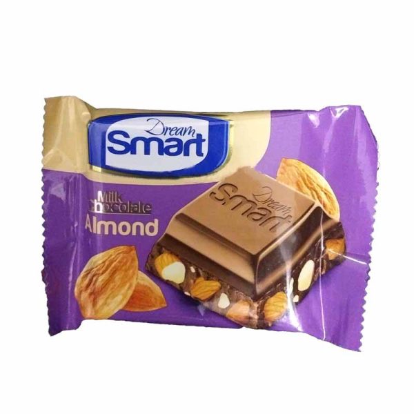 شکلات مغزدار بادام درختی 50 گرم دریم اسمارت (12*6)